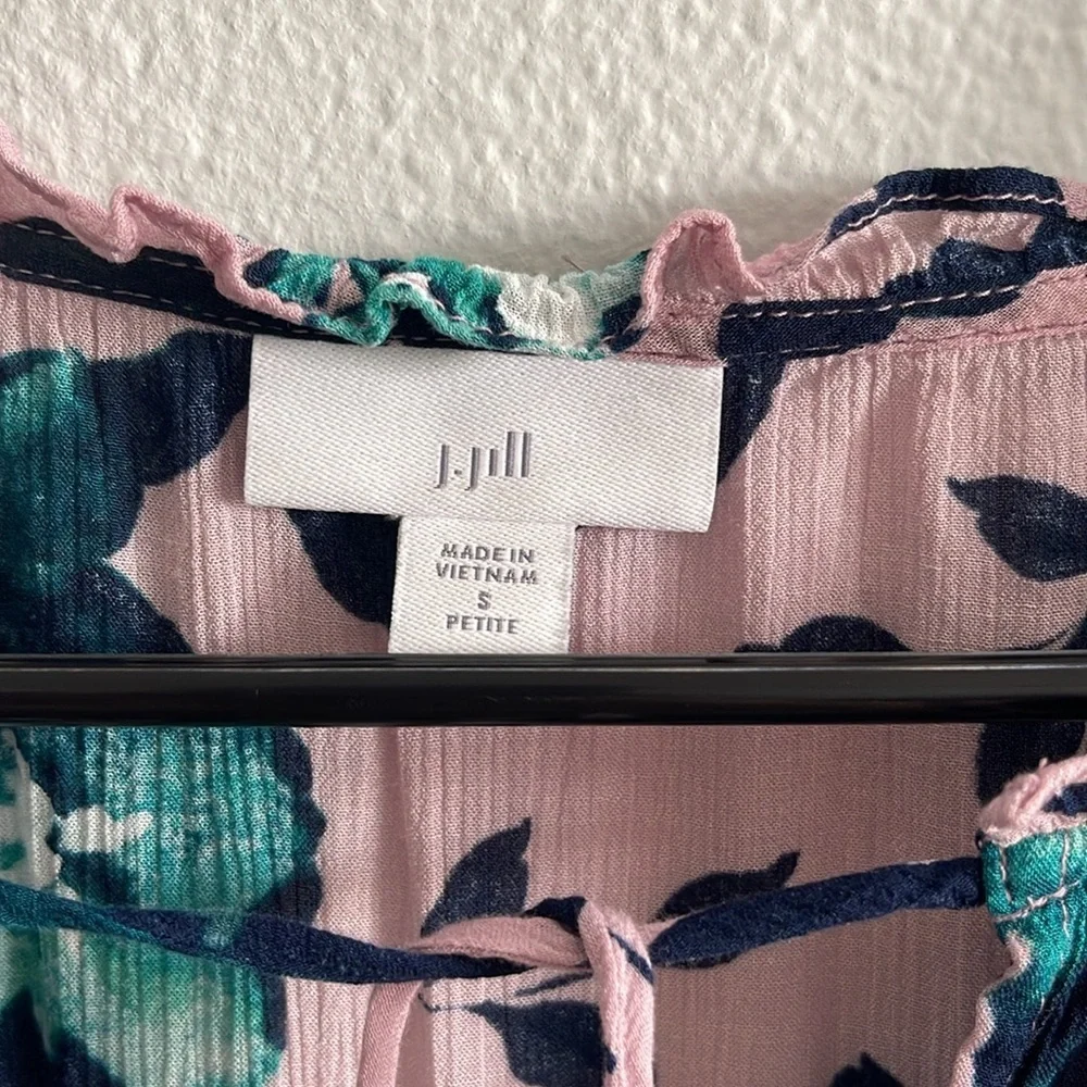 J.Jill Mauve Beautiful Blossoms Tunic top Size Small Petite - Picture 8 of 10